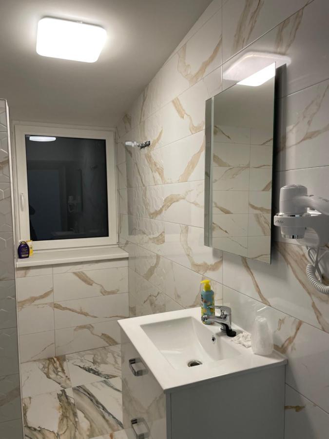 שב Apartament מראה חיצוני תמונה